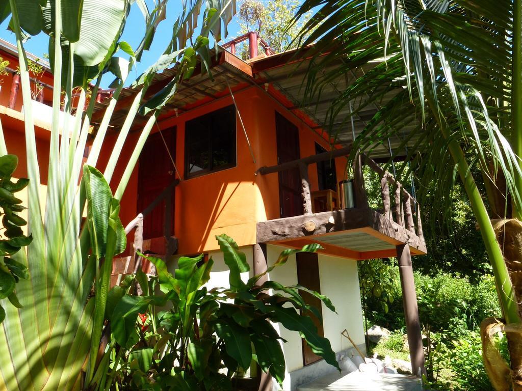 The Hill Village Thong Nai Pan Noi Bilik gambar